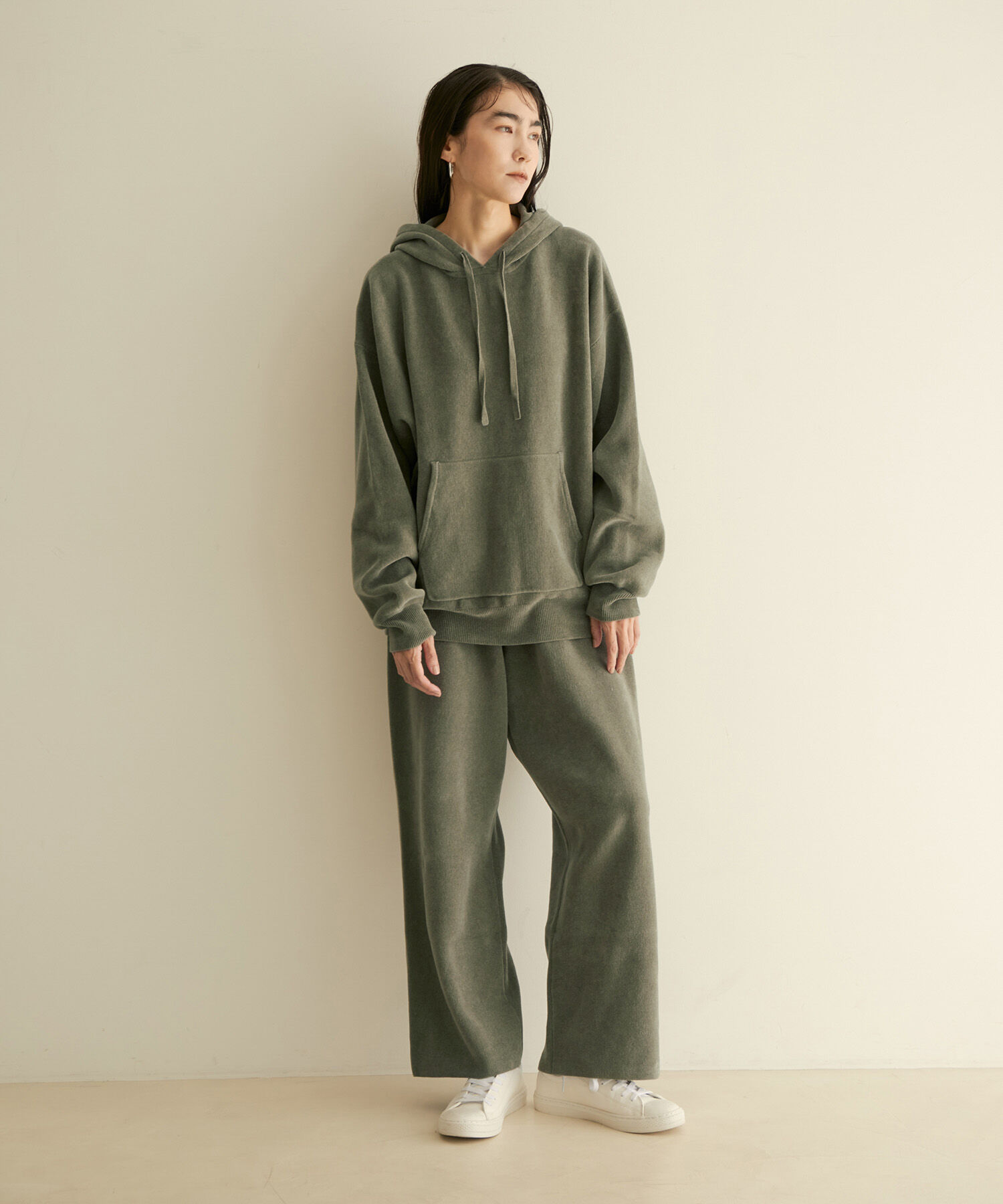 SALON adam et rope'「【極上の肌ざわり】UNISEXプルパーカー-CreamyCotton /クリーミーコットン-」|パーカー|