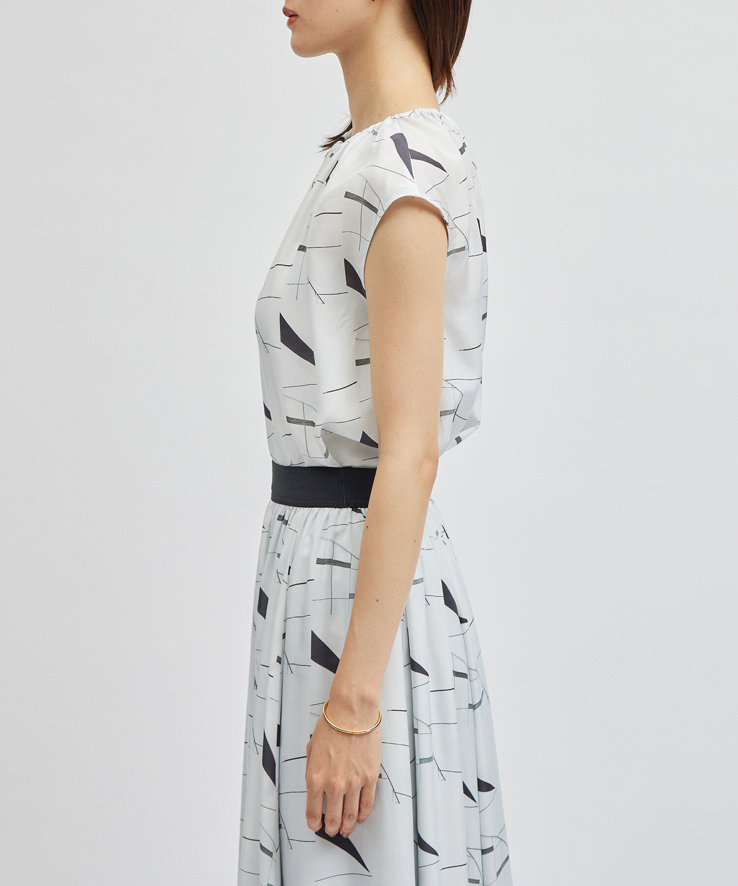 ROPE「プリントシャーリングブラウス/セットアップ対応」|シャツ・ブラウス|