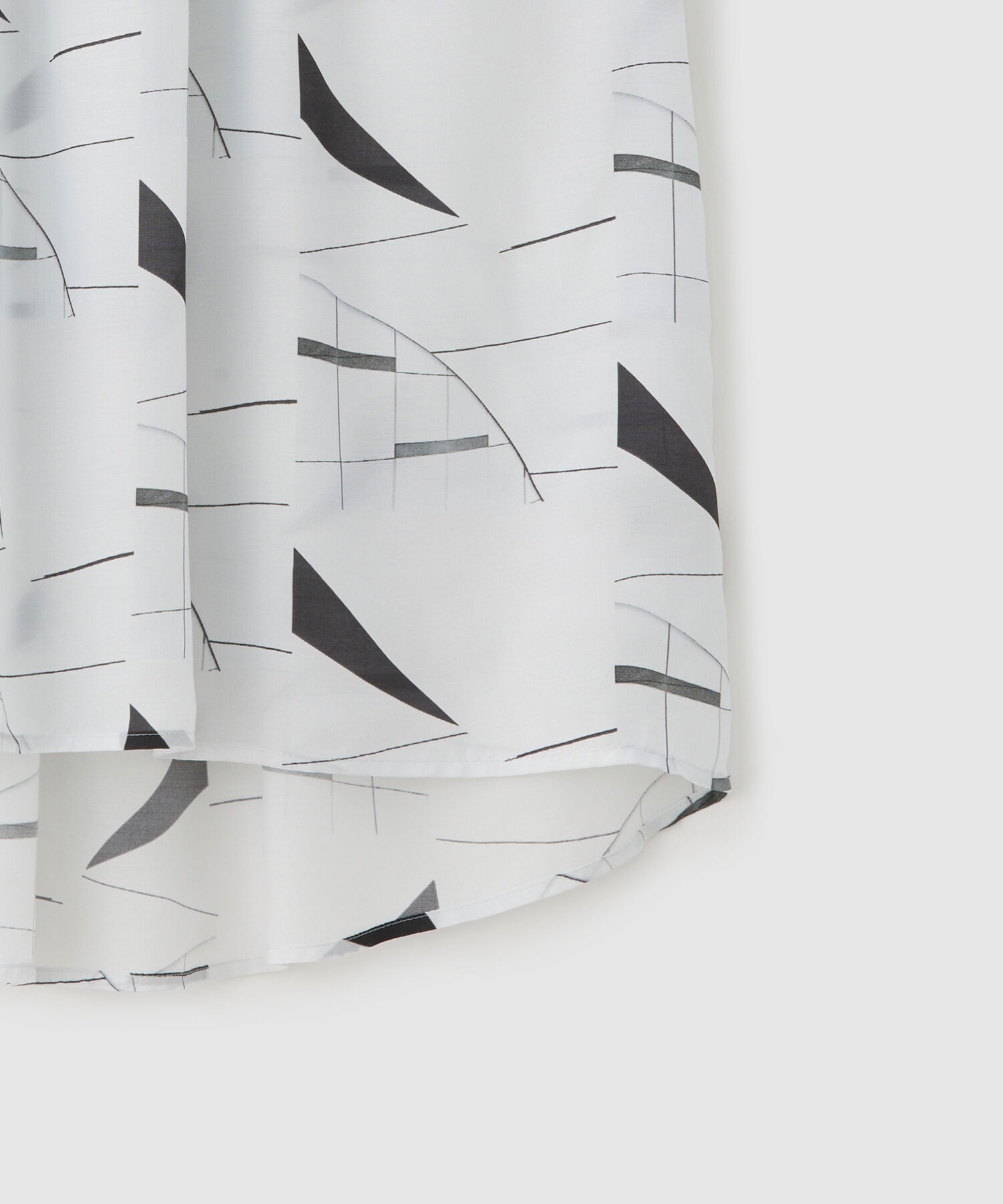 ROPE「プリントシャーリングブラウス/セットアップ対応」|シャツ・ブラウス|