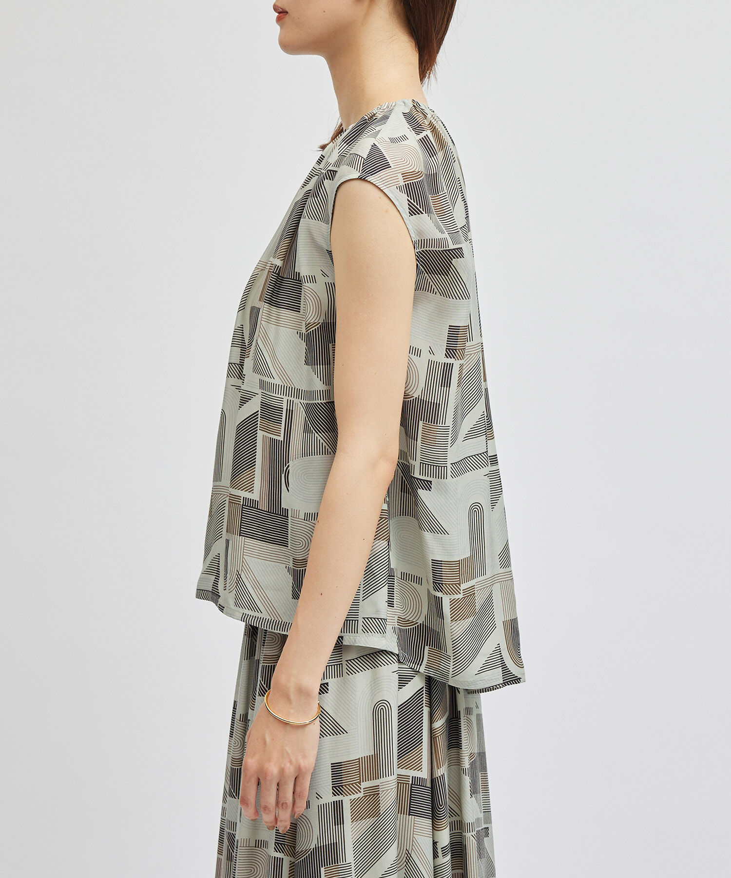 ROPE「プリントシャーリングブラウス/セットアップ対応」|シャツ・ブラウス|