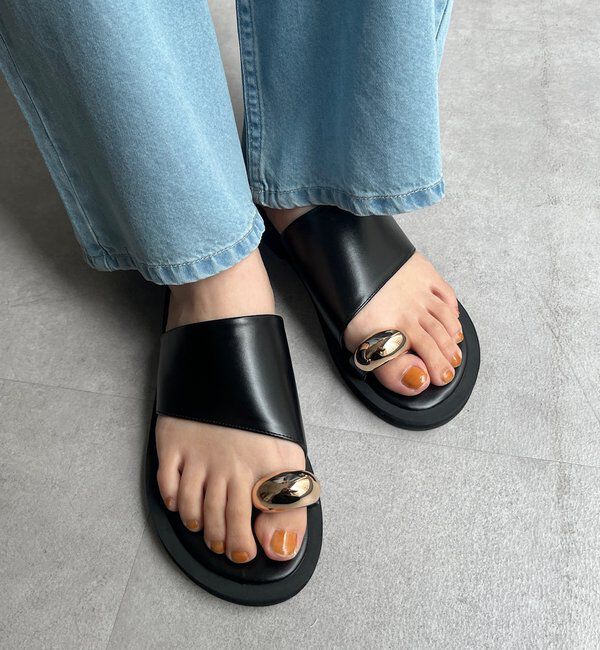  「GOLDリングトングサンダル」|サンダル|