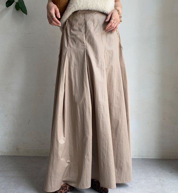  「シャイニータックフレアスカート」|スカート|