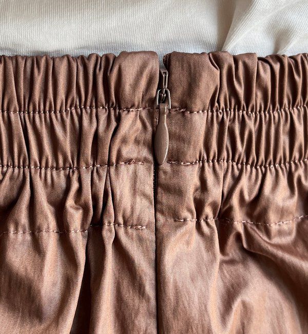  「シャイニータックフレアスカート」|スカート|