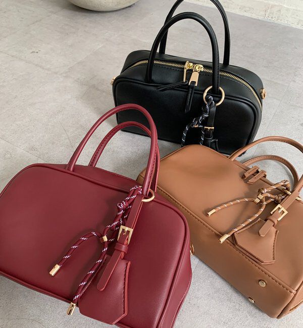  「チャーム付横長ボストン」|トートバッグ|