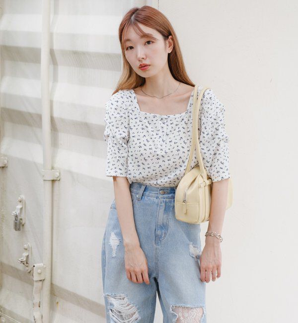  「小花柄ヘンリースクエアプルオーバー」|Tシャツ・カットソー|