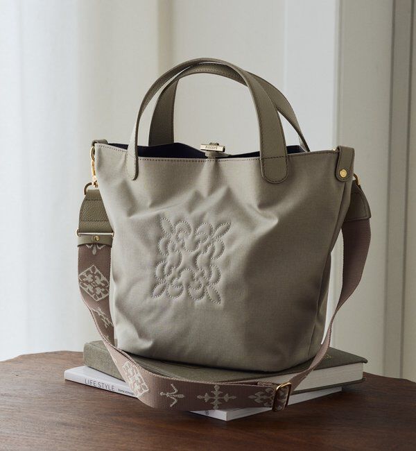  「コーデュラナイロン2WAYタウントートバッグ」|トートバッグ|グレージュ