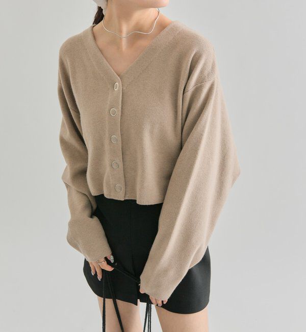  「Vボタンカーディガン」|カーディガン|