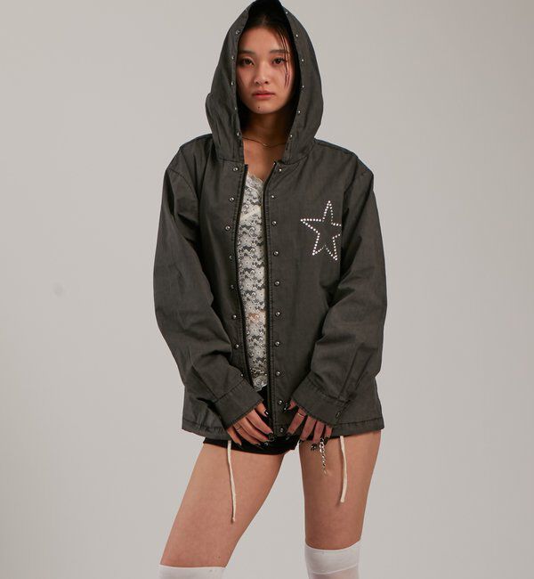  「【UNISEX】KOOKY'N スタースタッズフードシャツ」|シャツ・ブラウス|
