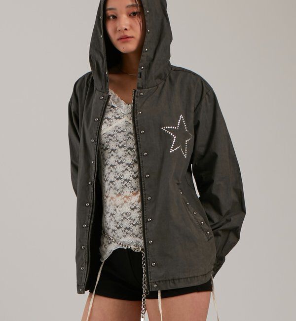  「【UNISEX】KOOKY'N スタースタッズフードシャツ」|シャツ・ブラウス|