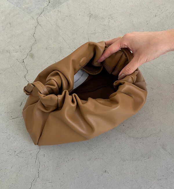  「【新色/ライトベージュ】クラウディギャザーバッグ」|トートバッグ|