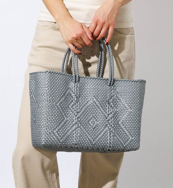 ABAHOUSE「【MOON BIRD/ムーンバード】手編みのメルカドバッグ横長Ｍ/かごバッグ/軽」|トートバッグ|シルバー