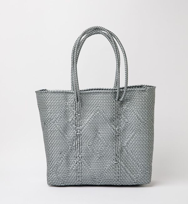 ABAHOUSE「【MOON BIRD/ムーンバード】手編みのメルカドバックＬ/軽量/大容量/旅行」|トートバッグ|シルバー