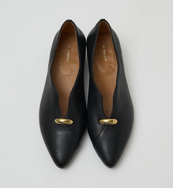 AU BANNISTER「メタルポイントＶカットパンプス」|パンプス|ブラック