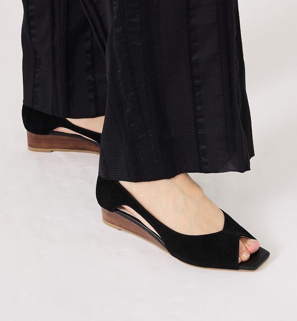 AU BANNISTER「【オープントゥ】バタフライカットウェッジソールパンプス【予約】」|パンプス|