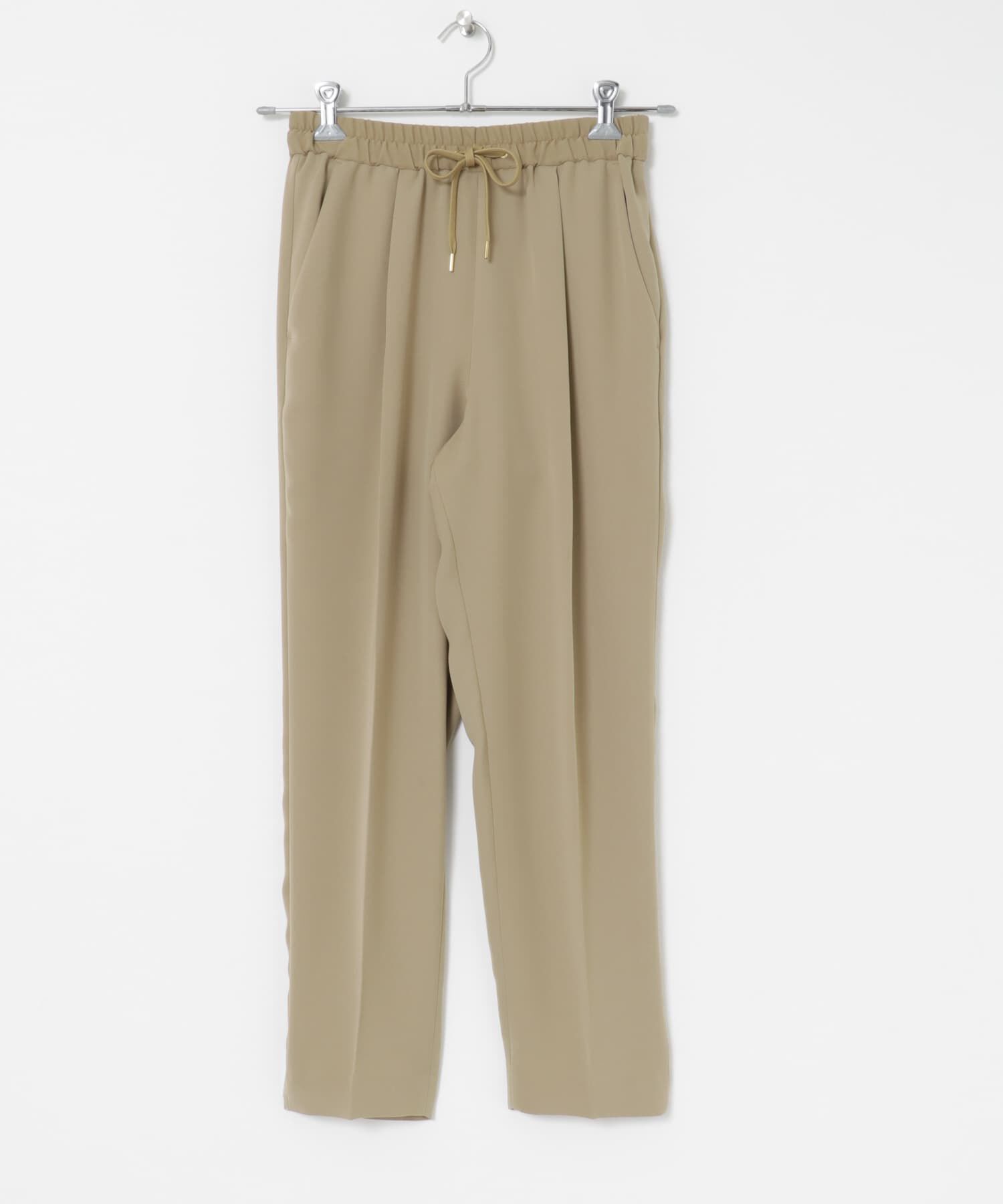 URBAN RESEARCH「ライトサテンドロストテーパードパンツ」|その他|