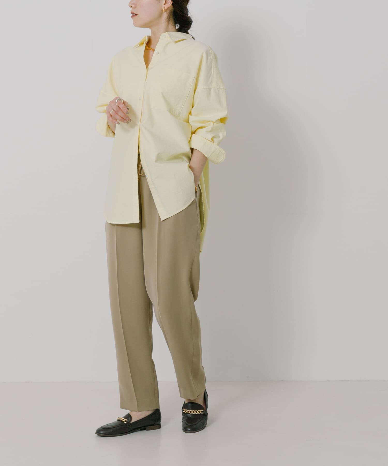 URBAN RESEARCH「ライトサテンドロストテーパードパンツ」|その他|