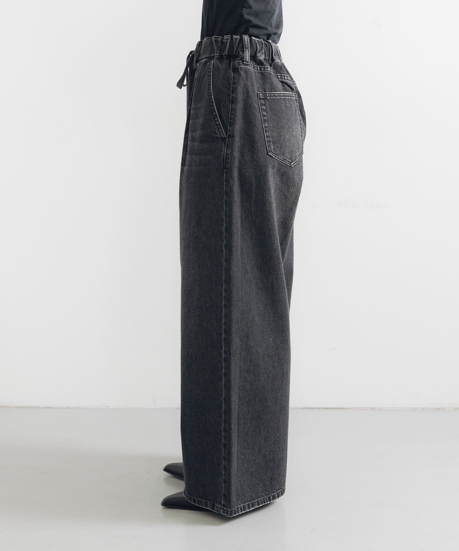 URBAN RESEARCH「デニムイージーワイドパンツ」|デニム|