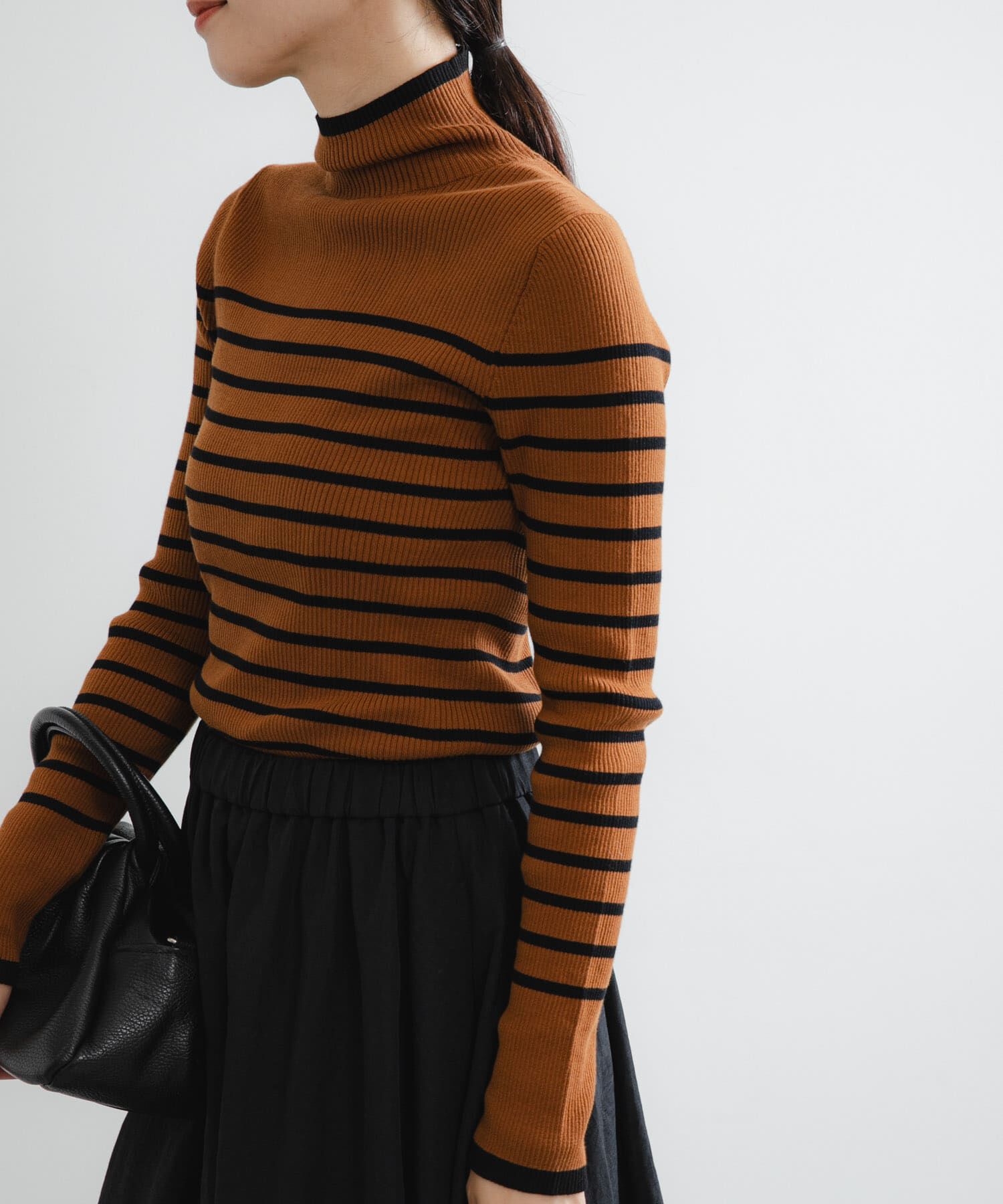 URBAN RESEARCH「『UR TECH』ハイネックリブニット」|ニット・セーター|