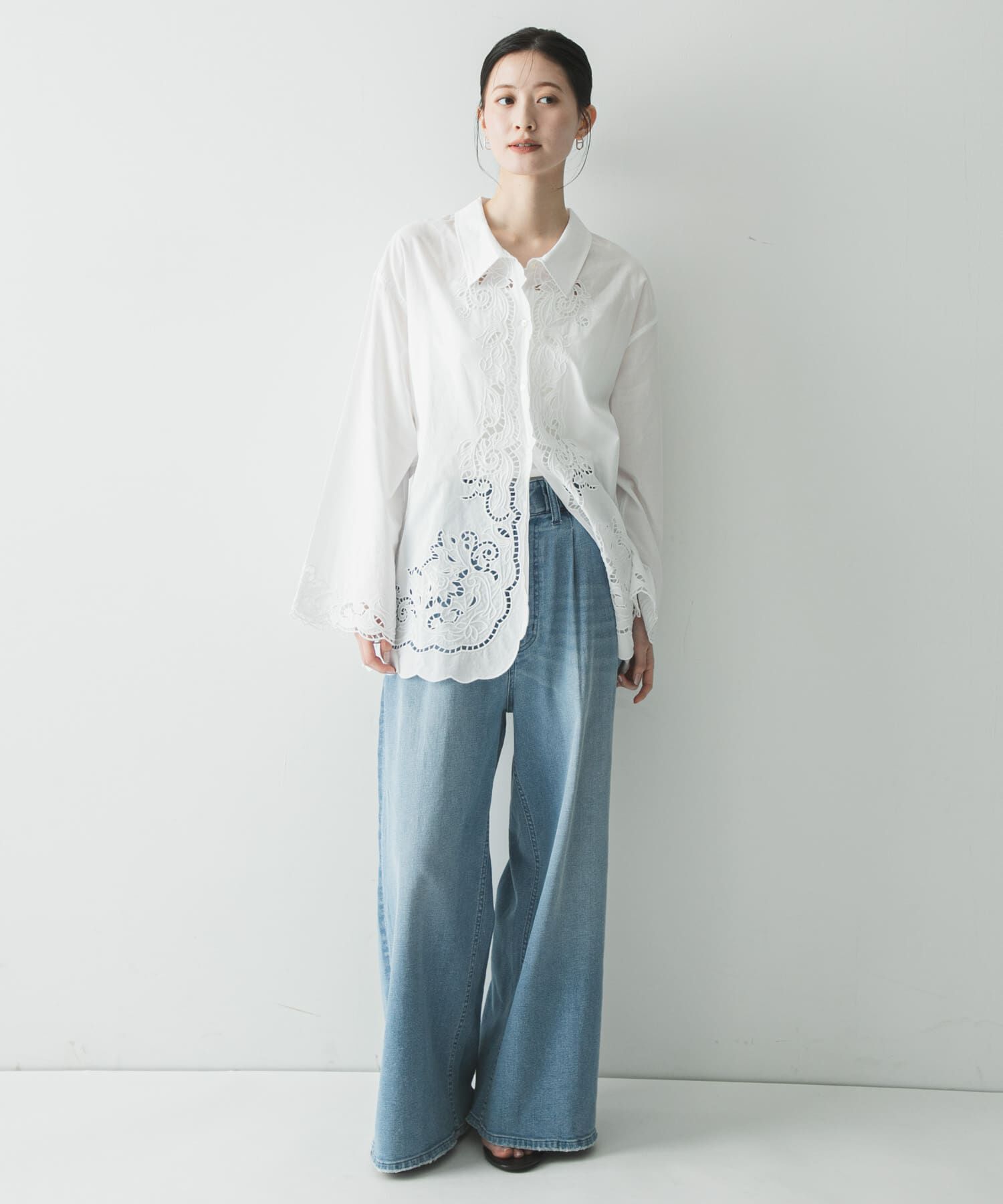 URBAN RESEARCH「カットワーク刺繍シャツ」|シャツ・ブラウス|