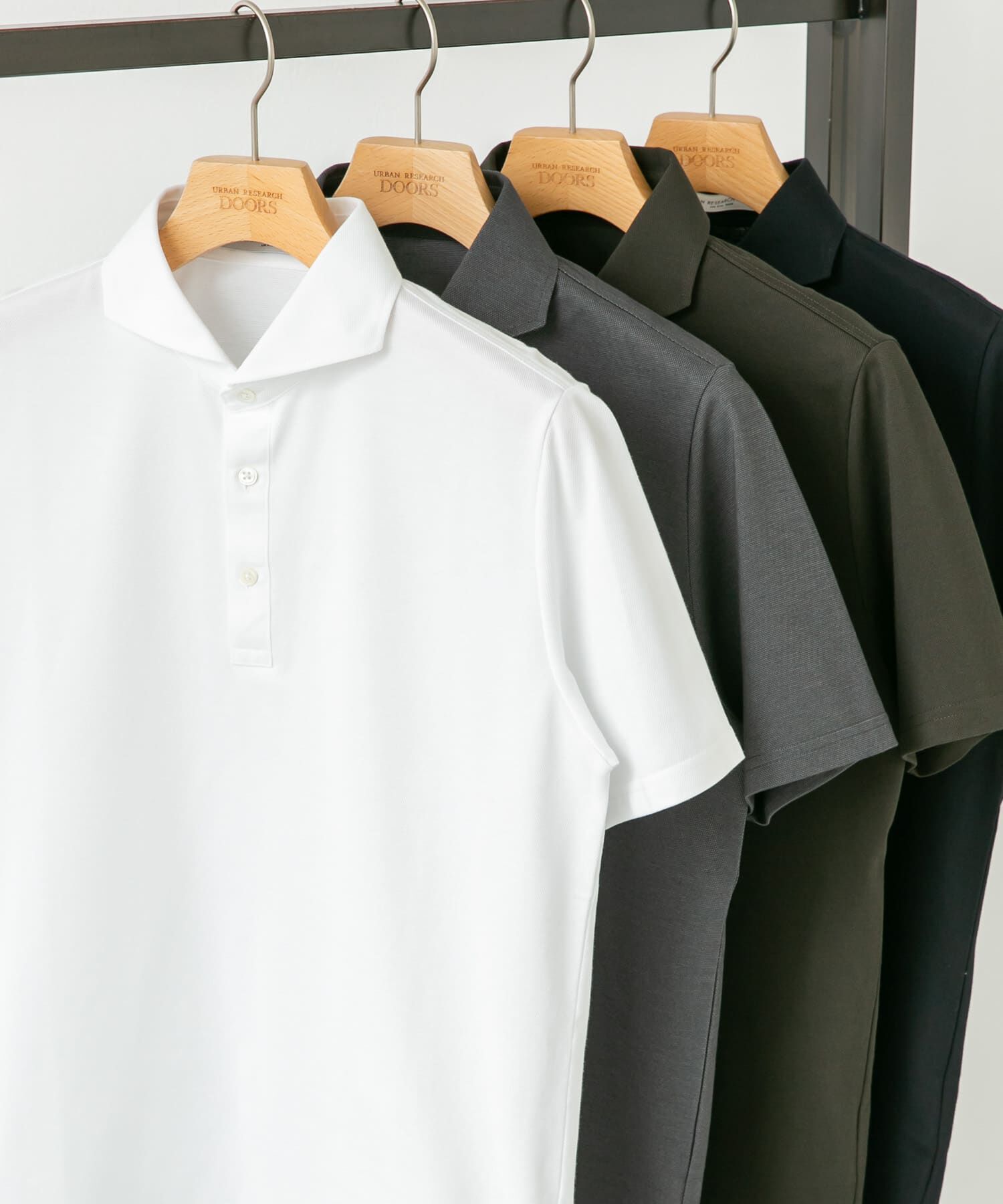 URBAN RESEARCH DOORS「LIFE STYLE TAILOR 　カッタウェイ半袖プルオーバー」|シャツ・ブラウス|ホワイト