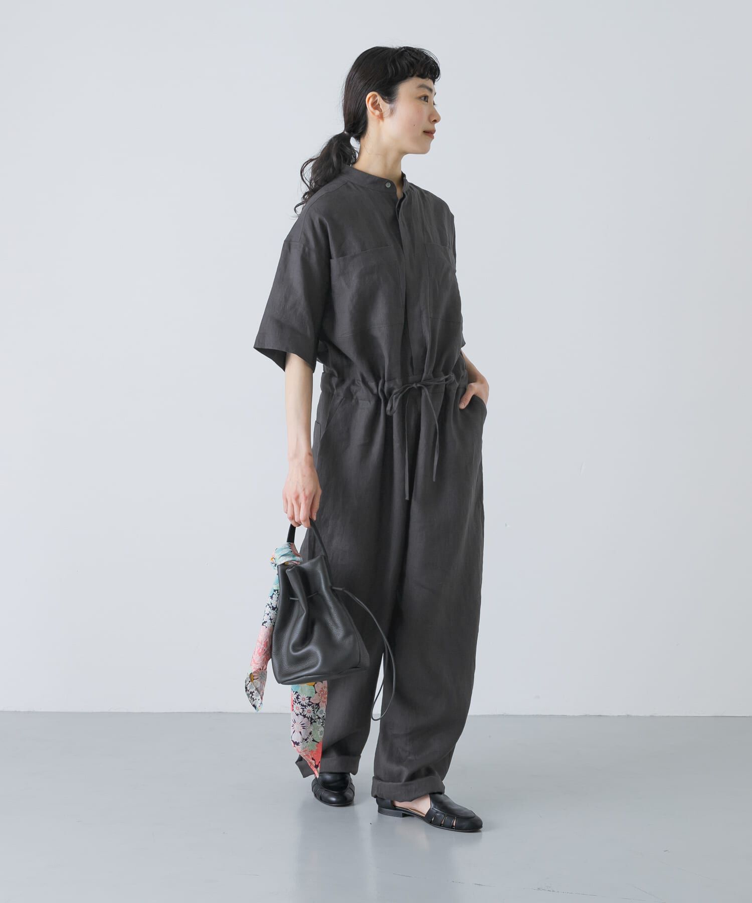 かぐれ「リネンハーフスリーブオールインワン」|オールインワン|チャコールグレー