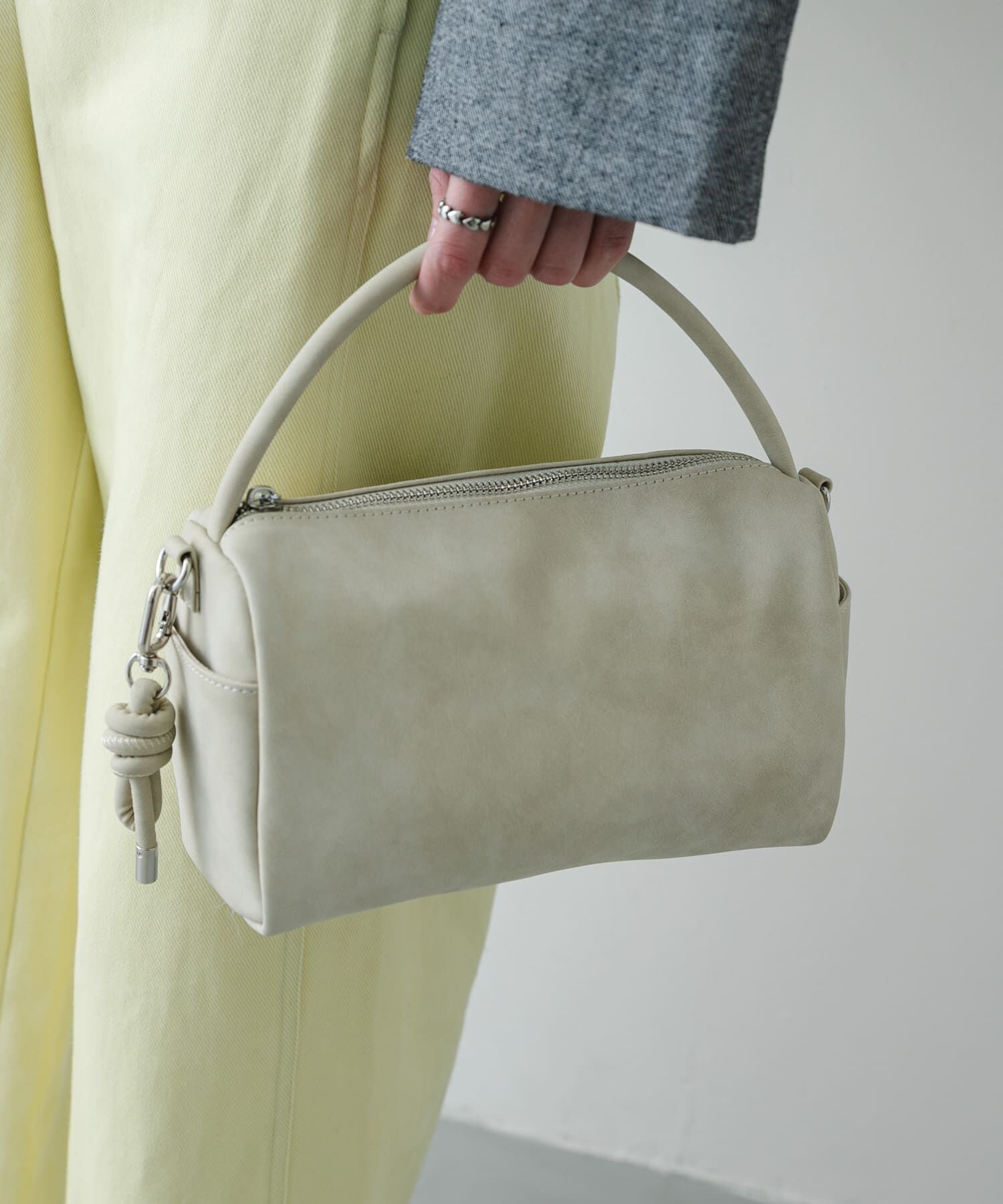 SENSE OF PLACE by URBAN RESEARCH「ラウンドスクエアソフトバッグ」|ハンドバッグ|