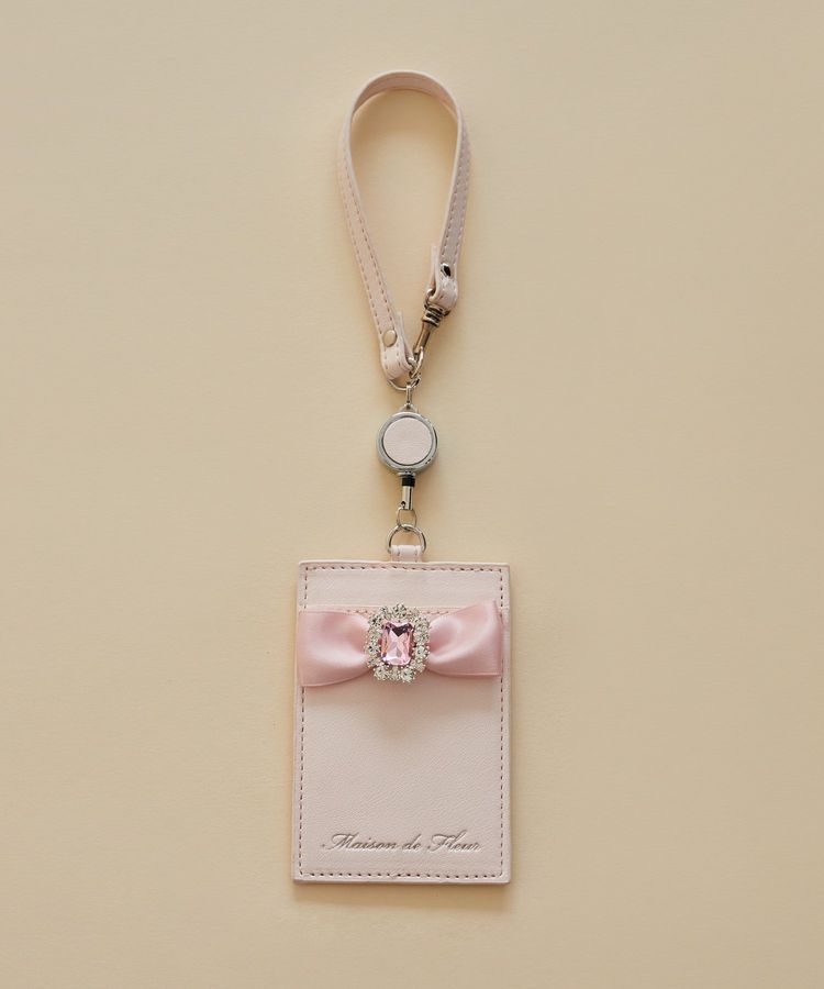 Maison de FLEUR「リール付きビジューリボンパスケース」|財布|ピンク