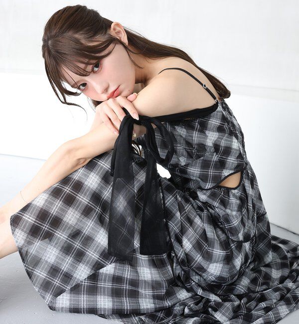  「【SMサイズ展開あり】サイドカットリボンロングキャミワンピース」|ワンピース|