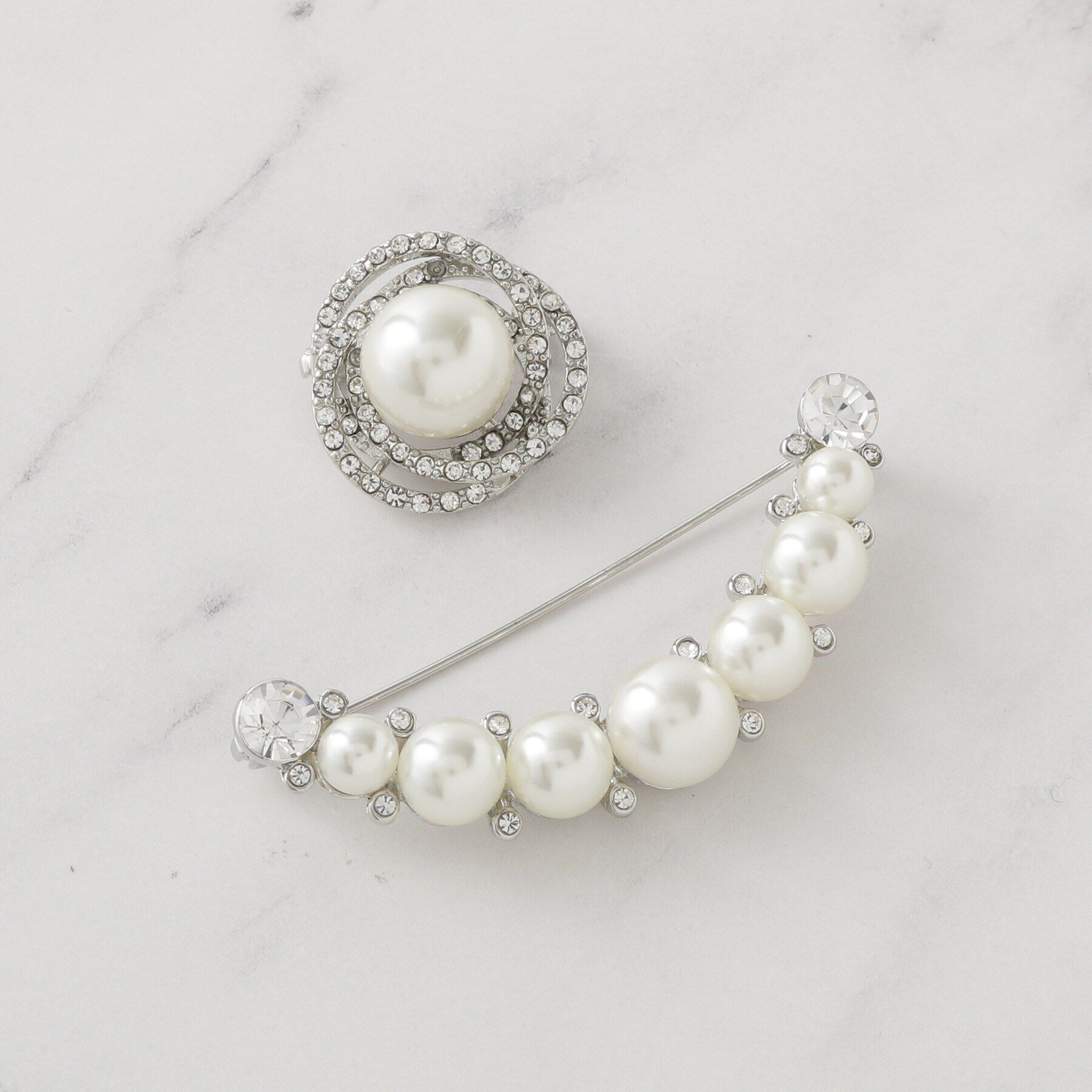 UNTITLED「【セレモニー対応】ビジューブローチセット」|ブローチ・コサージュ|シルバー(606)