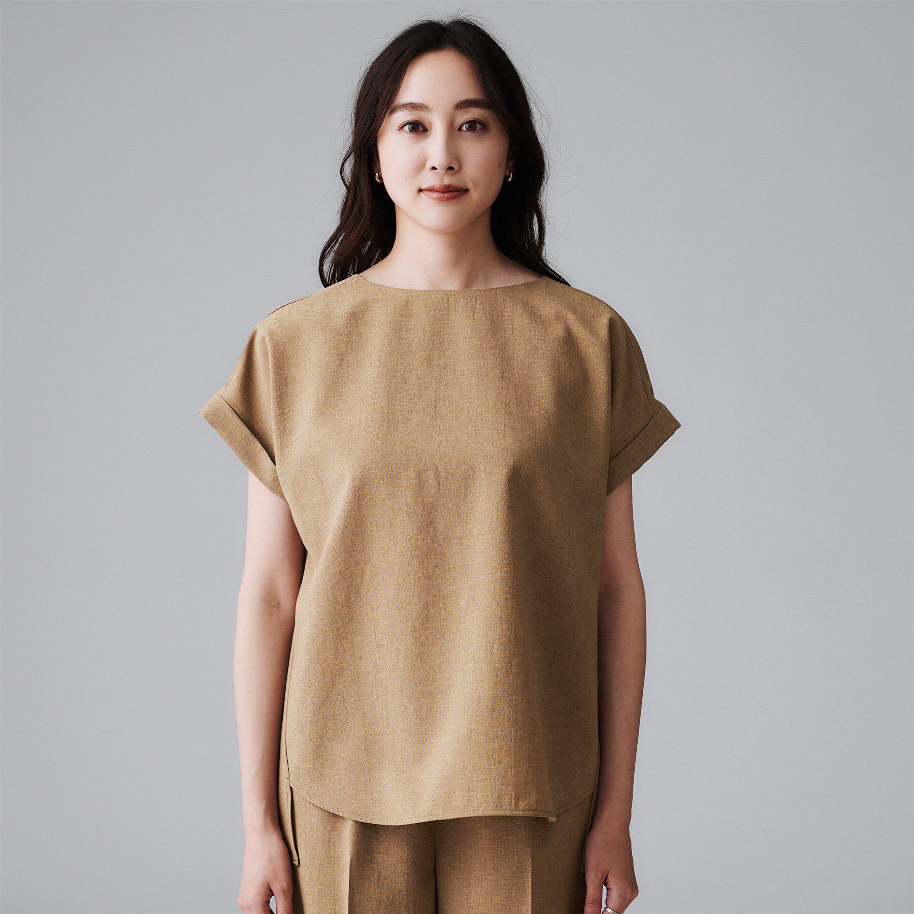 UNTITLED「【セットアップ可/はっ水/通勤】リラククール 半袖ブラウス」|シャツ・ブラウス|