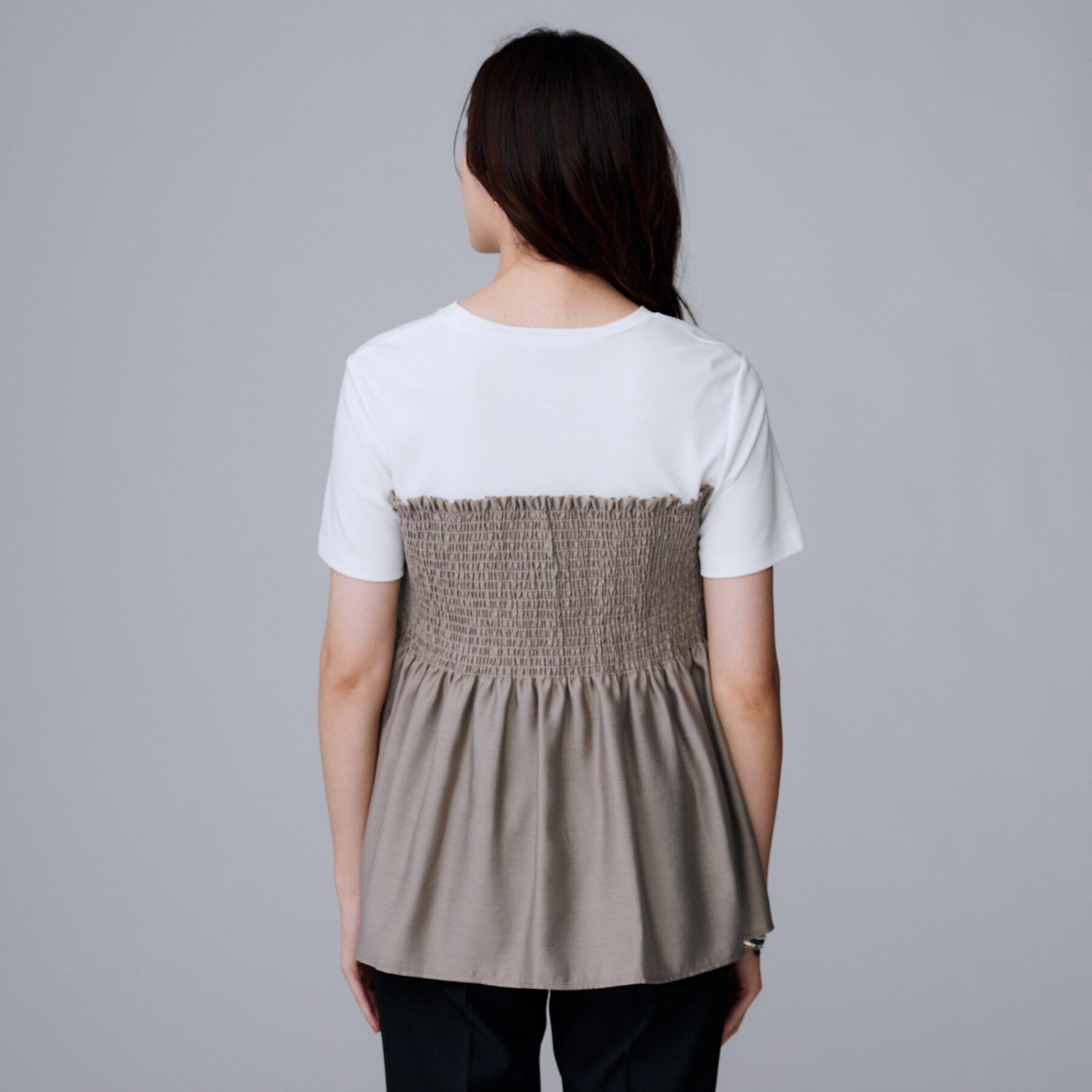 UNTITLED「【コットン100/洗える/Tシャツ】シャーリングドッキングペプラム」|Tシャツ・カットソー|