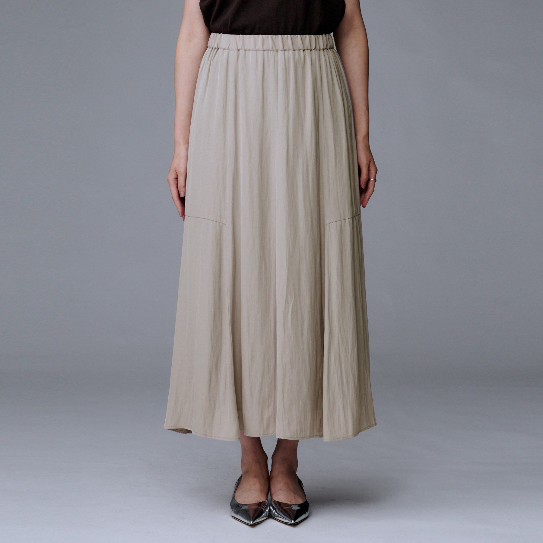 UNTITLED「【洗える/1枚で着映え】ソフト裾フレアスカート」|スカート|