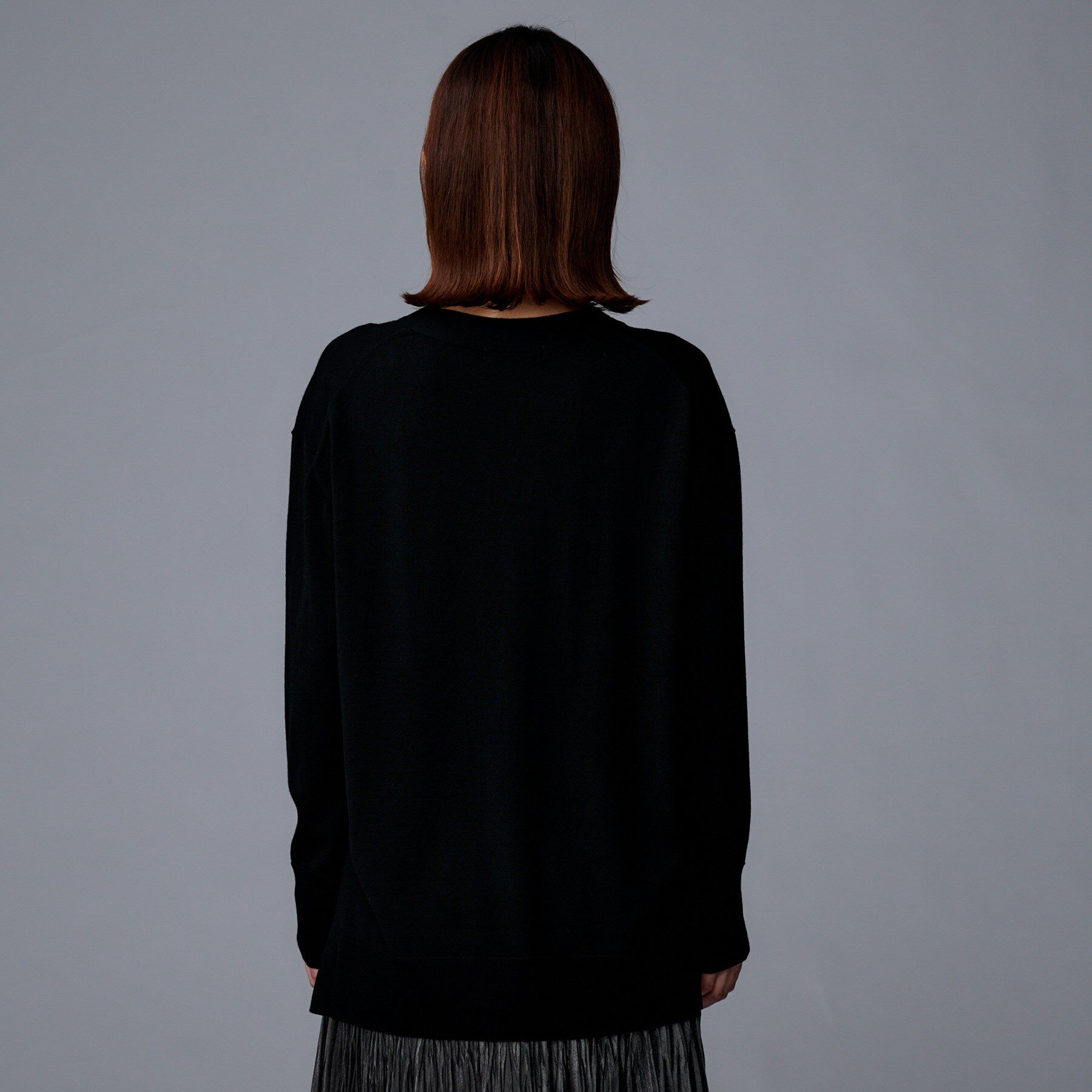 UNTITLED「【洗える/薄手/ウール100%】Vネックロングウールニット」|ニット・セーター|