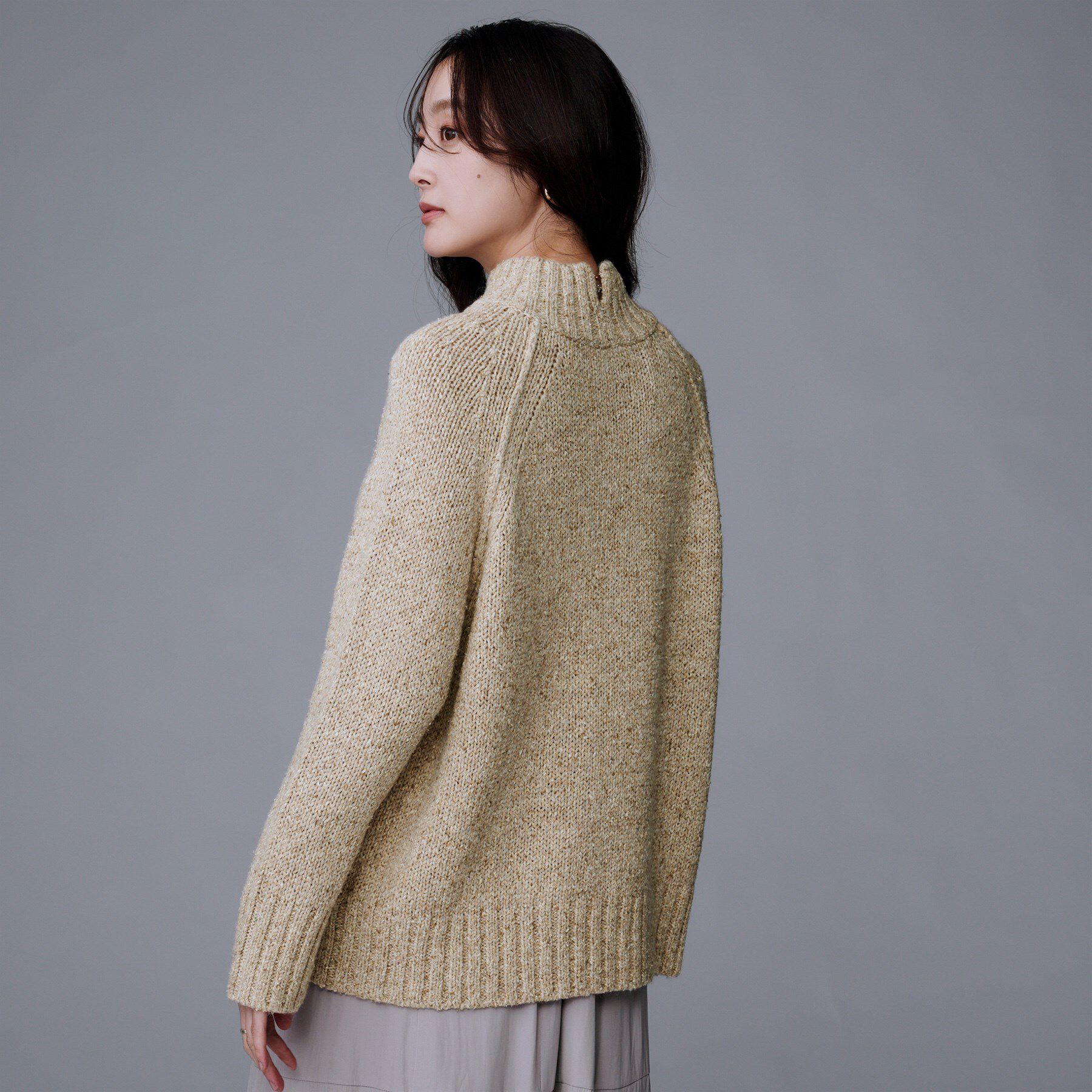 UNTITLED「【ゆったりサイズ】シルクネップ　ボトルネックニット」|ニット・セーター|