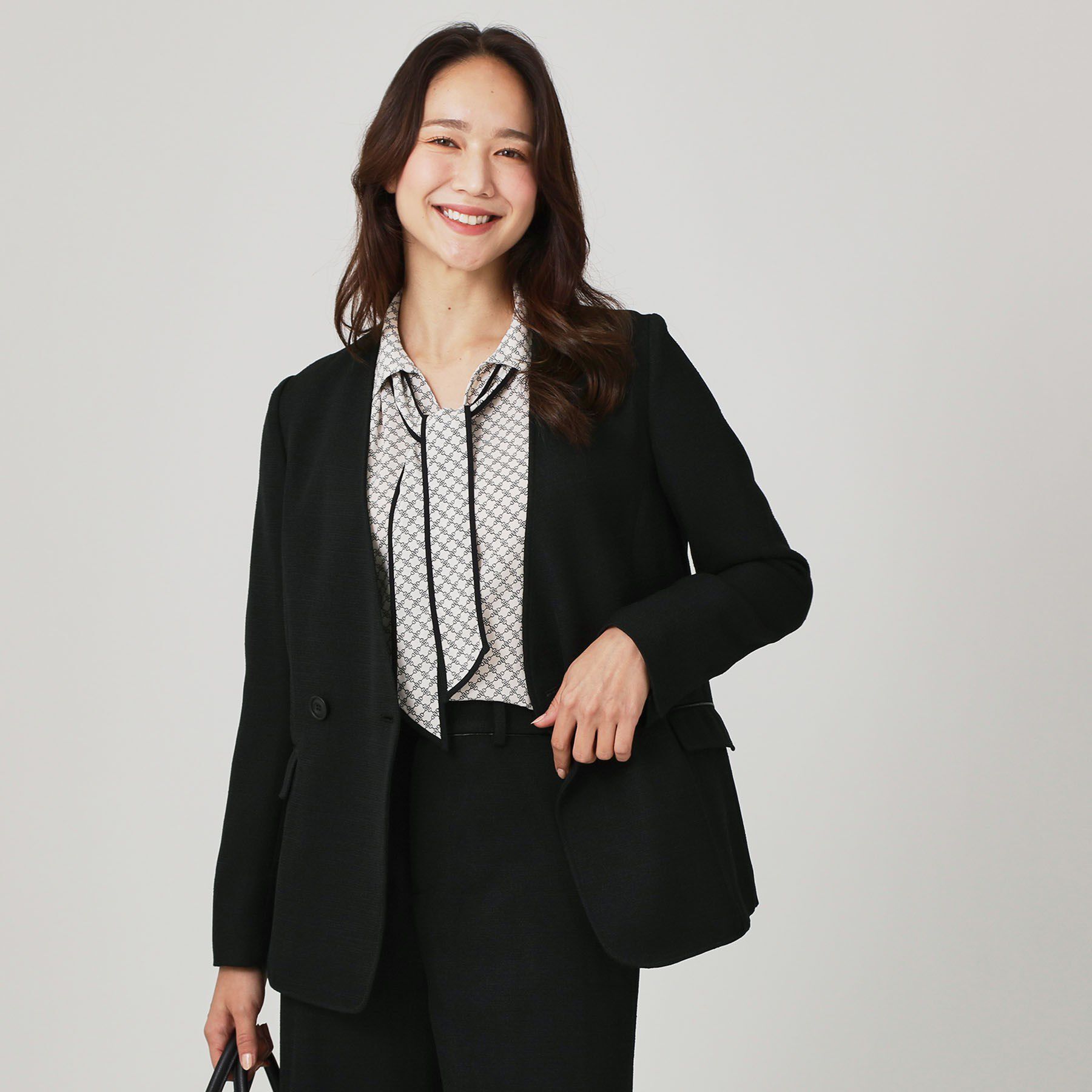 COUP DE CHANCE「【手洗い可／日本製／裏無し／セットアップ可】ツィード見えノーカラージャケット」|ノーカラージャケット|ブラック(019)