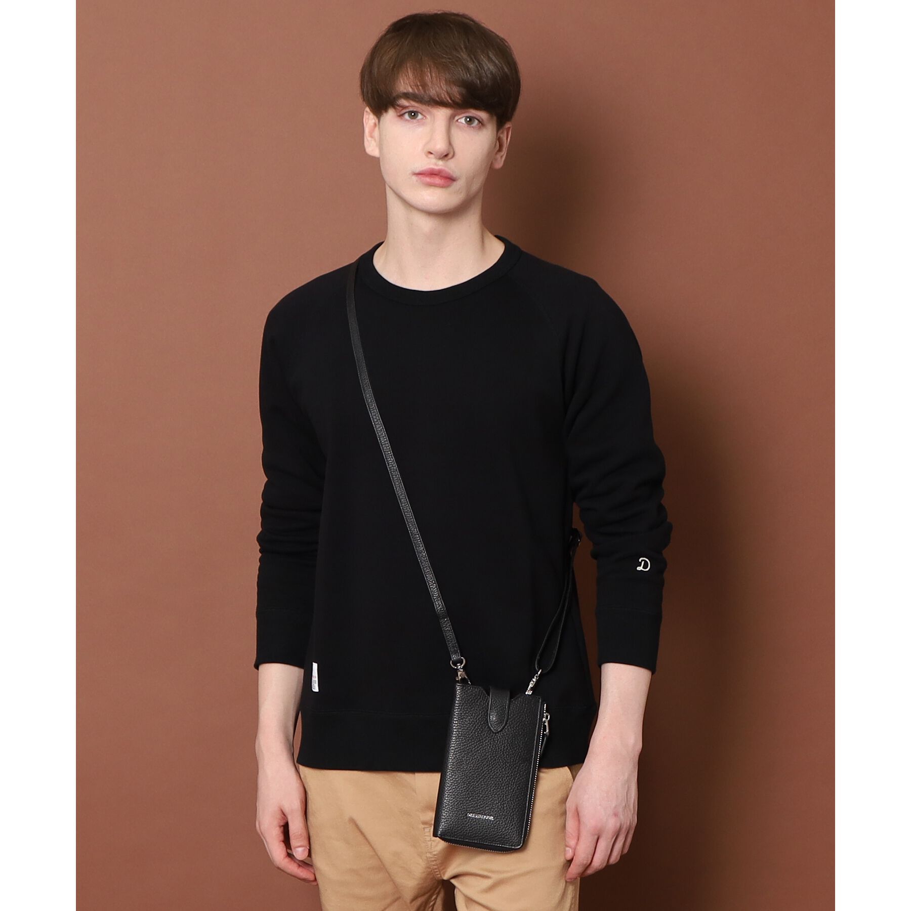 DRESSTERIOR「【Safari5月号掲載】イタリアレザースマホショルダーバッグ」|ショルダー・メッセンジャー|