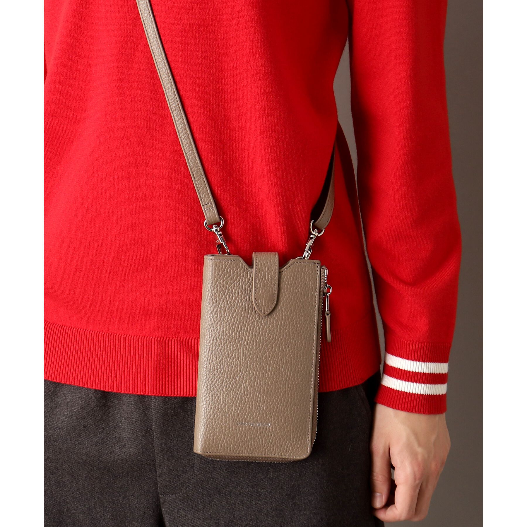 DRESSTERIOR「【Safari5月号掲載】イタリアレザースマホショルダーバッグ」|ショルダー・メッセンジャー|