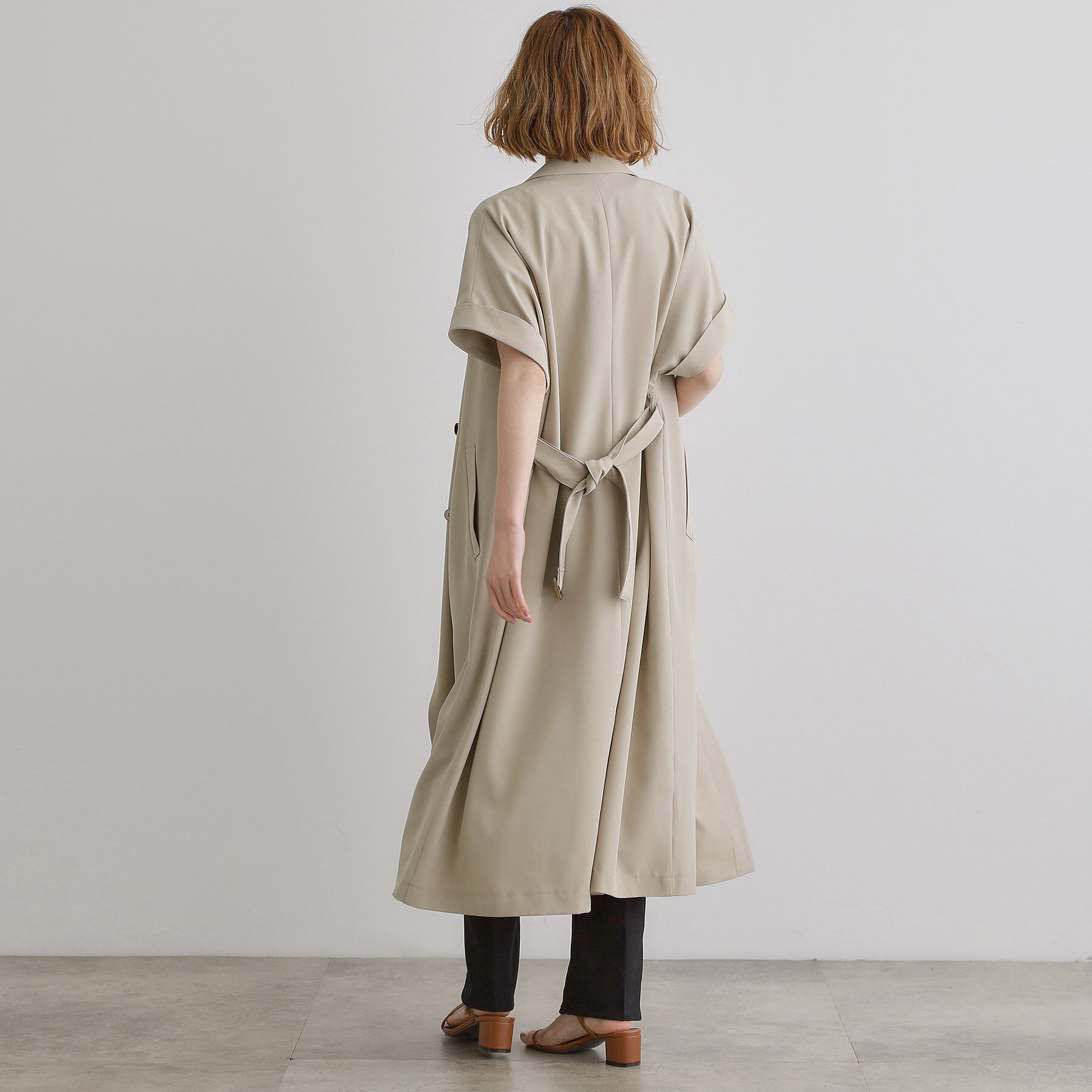 grove「【雑誌掲載】シーズレスで使えるトレンチライク2WAYワンピース」|ワンピース|
