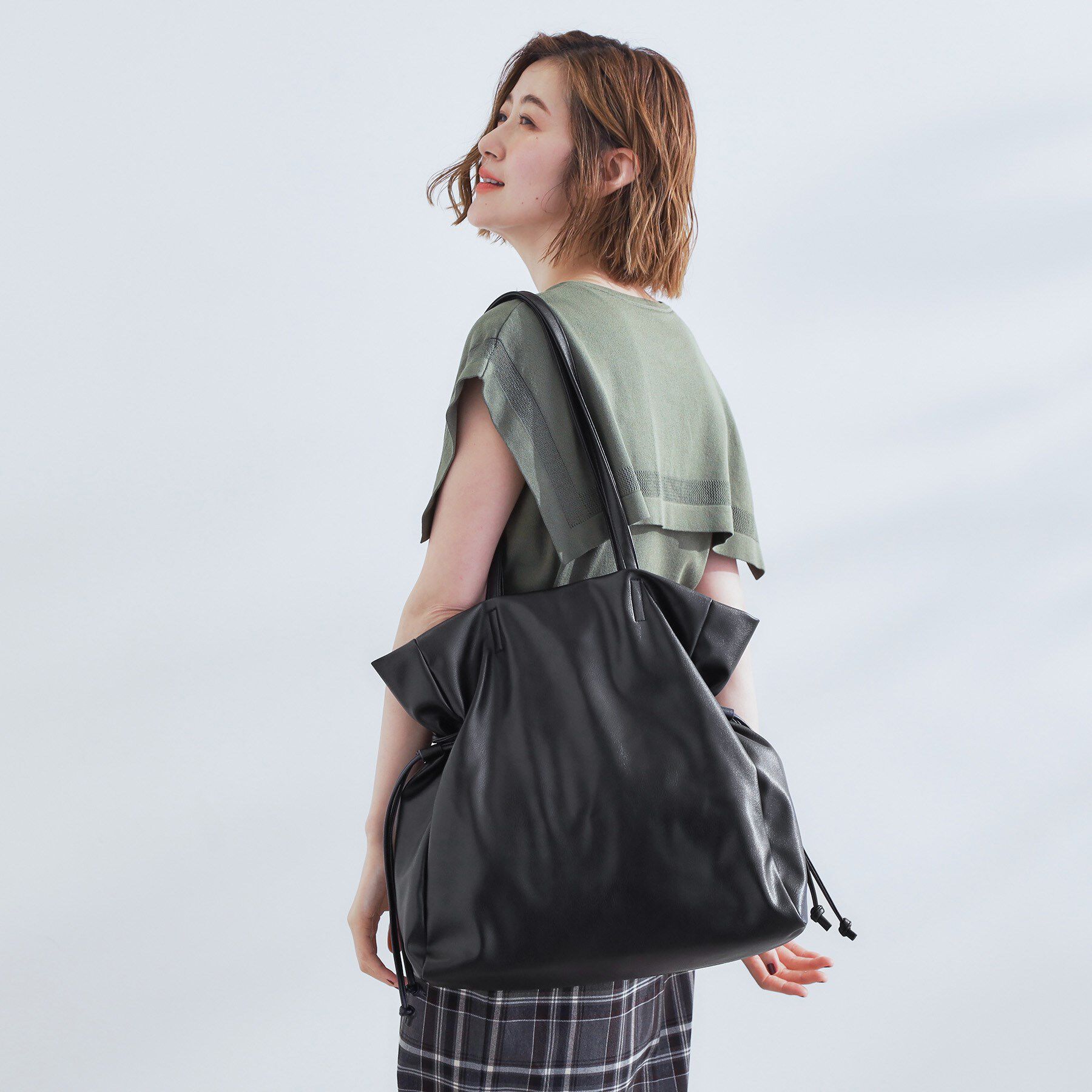 grove「【A4】サイドドロストトート」|トートバッグ|