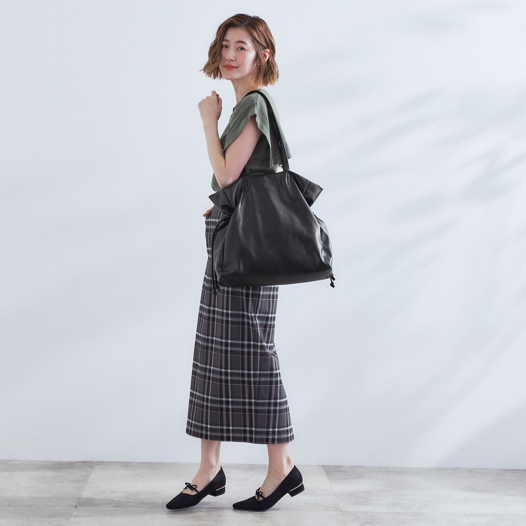 grove「【A4】サイドドロストトート」|トートバッグ|