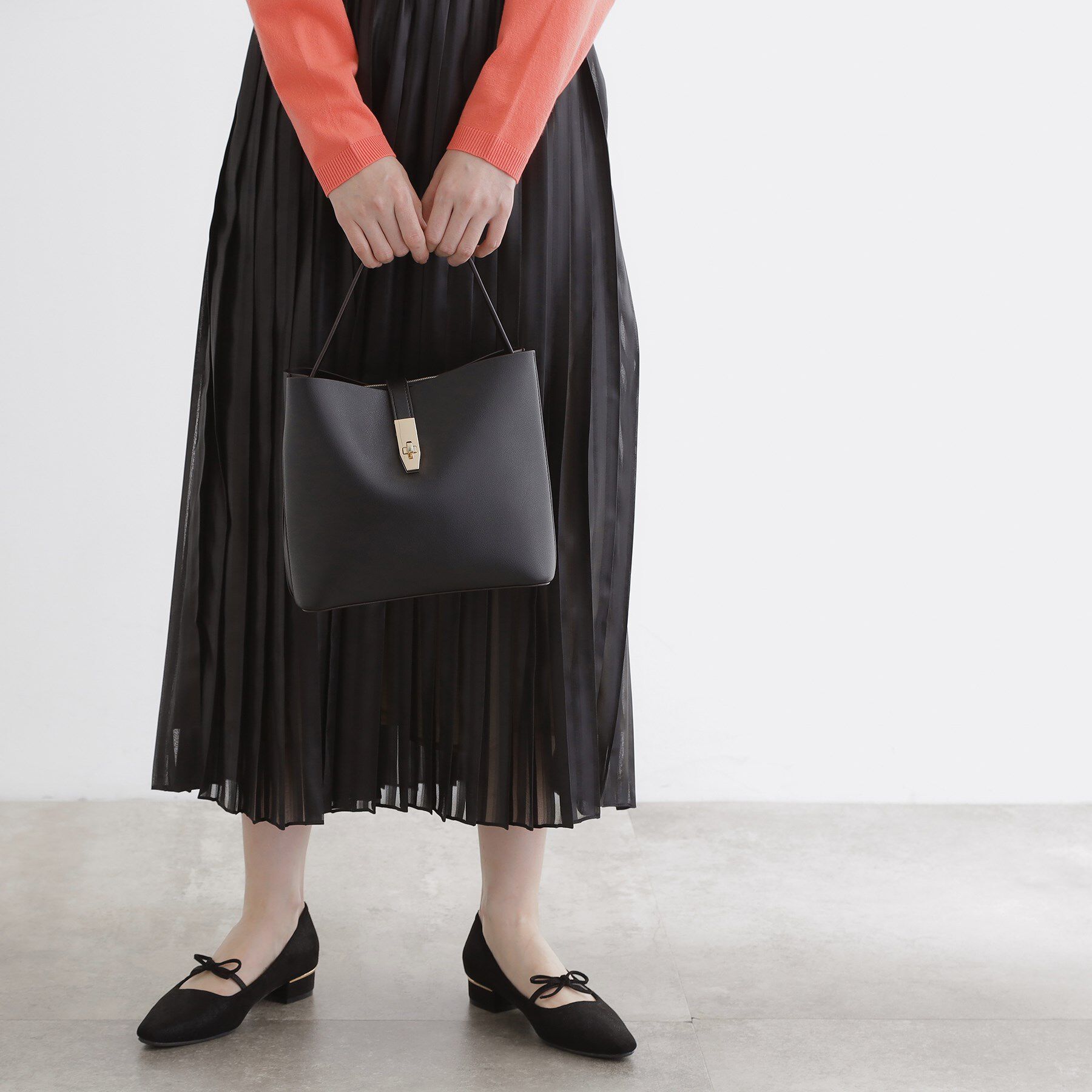 grove「【人間工学】メタルベルトダブルショルダーバッグ」|ショルダー・メッセンジャー|ブラック(019)