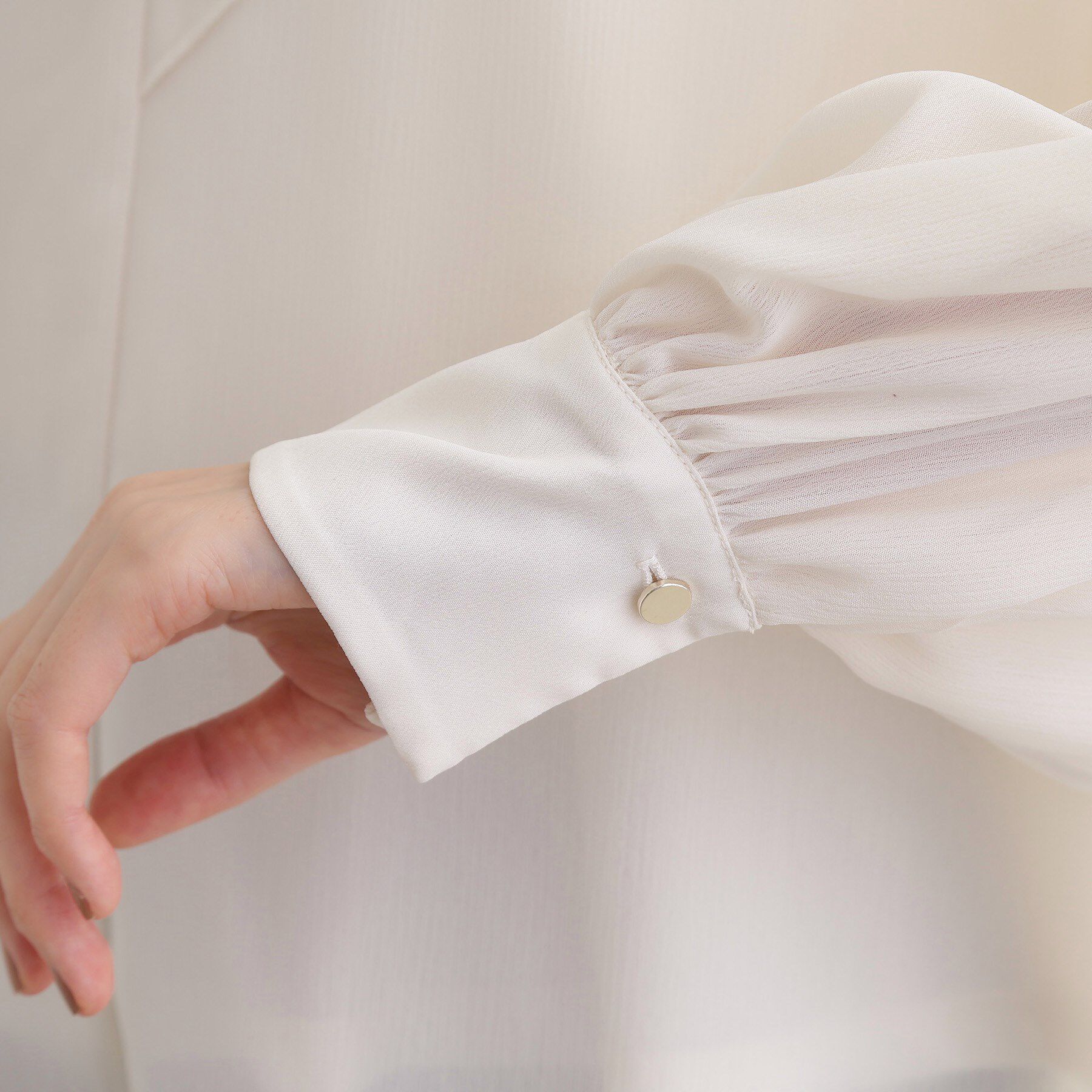 grove「袖プリーツフロントフリルブラウス」|シャツ・ブラウス|