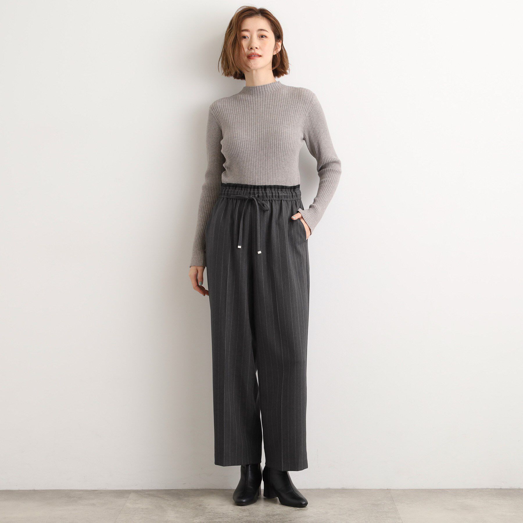 grove「【2点SET/体型カバー】透け感とレイヤードで大人の遊び心を、ビスチェSET UP」|スーツ|