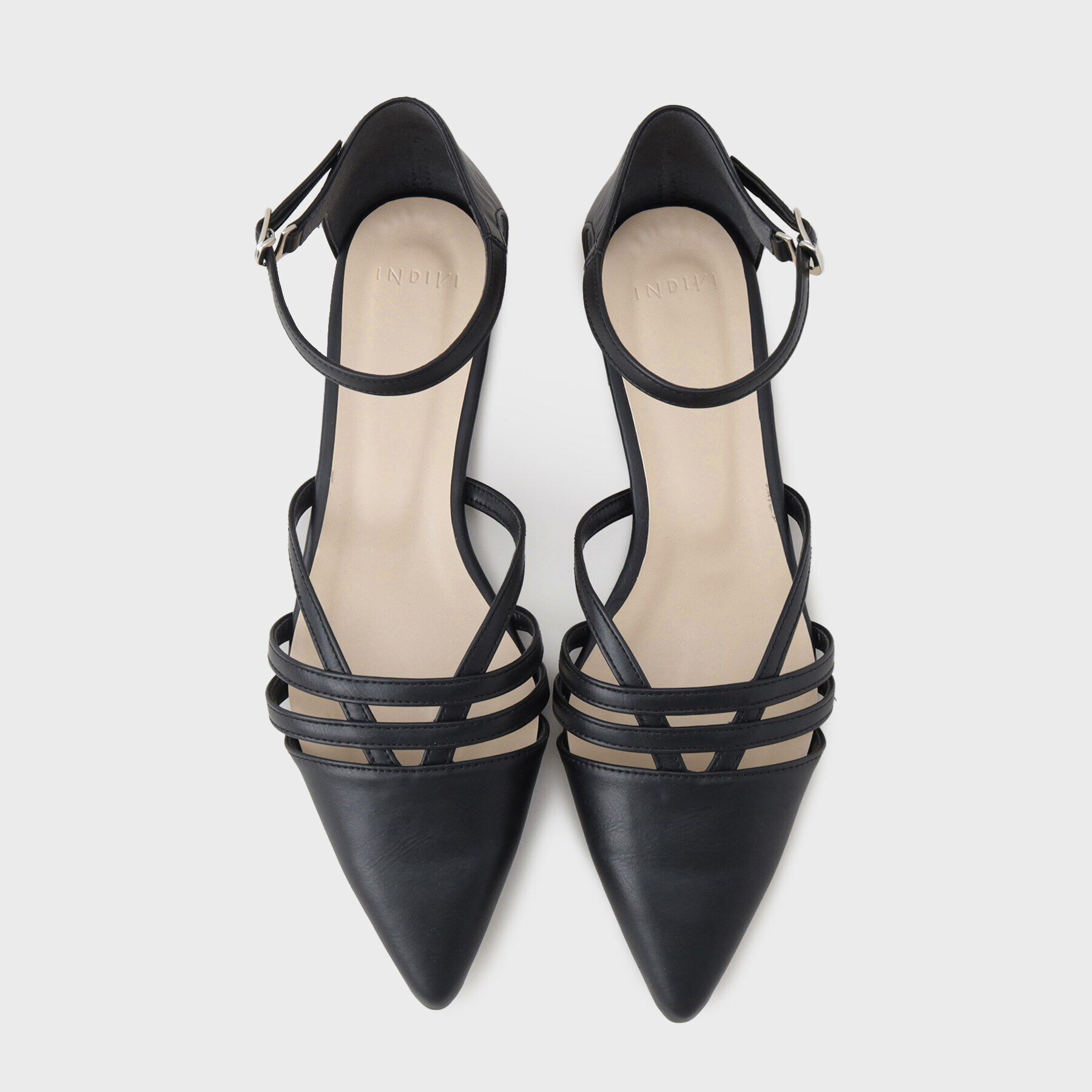 INDIVI「【合皮】クロスストラップ フラットサンダル」|サンダル|