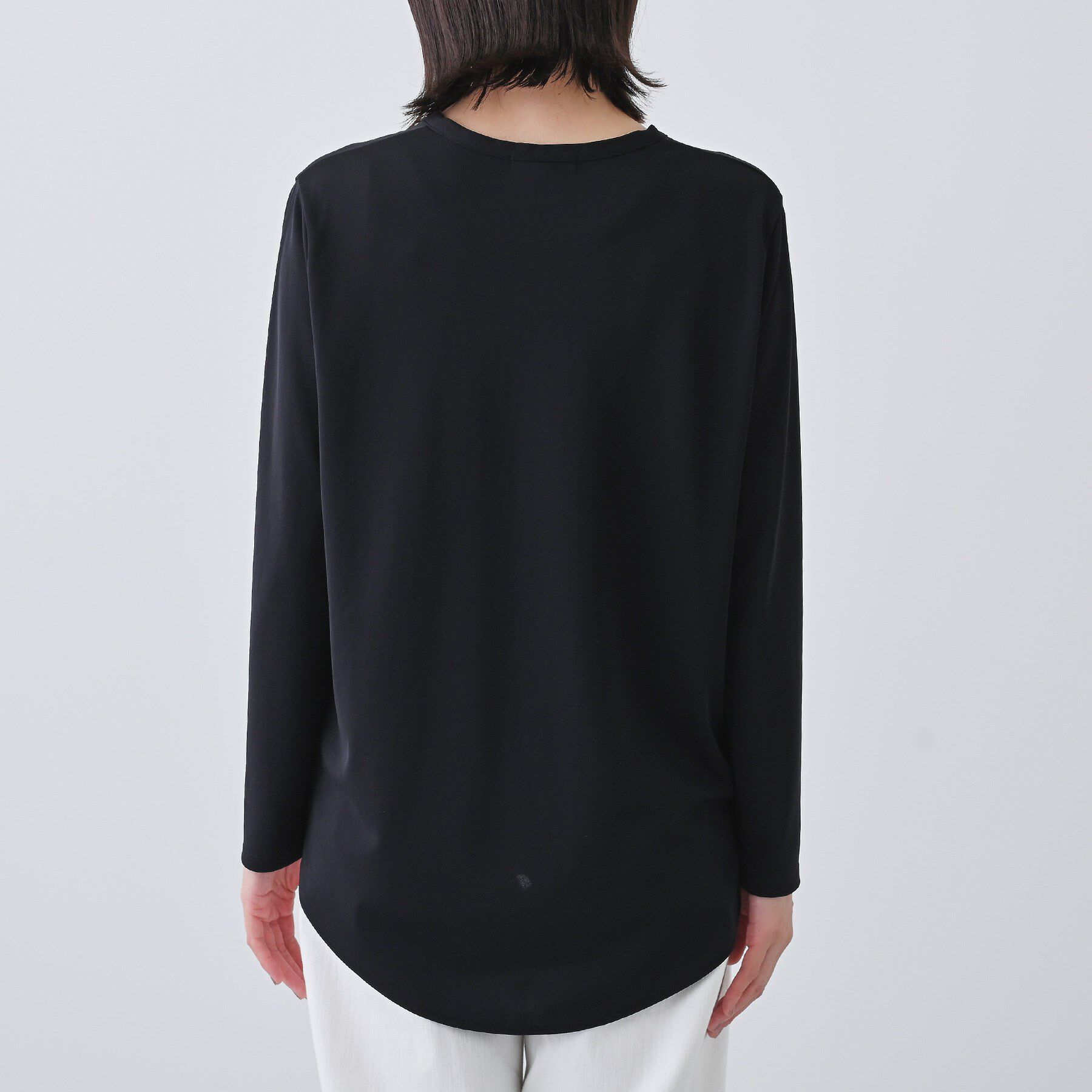 INDIVI「【日本製／トリアセテート】ラウンドヘムカーディガン」|カーディガン|