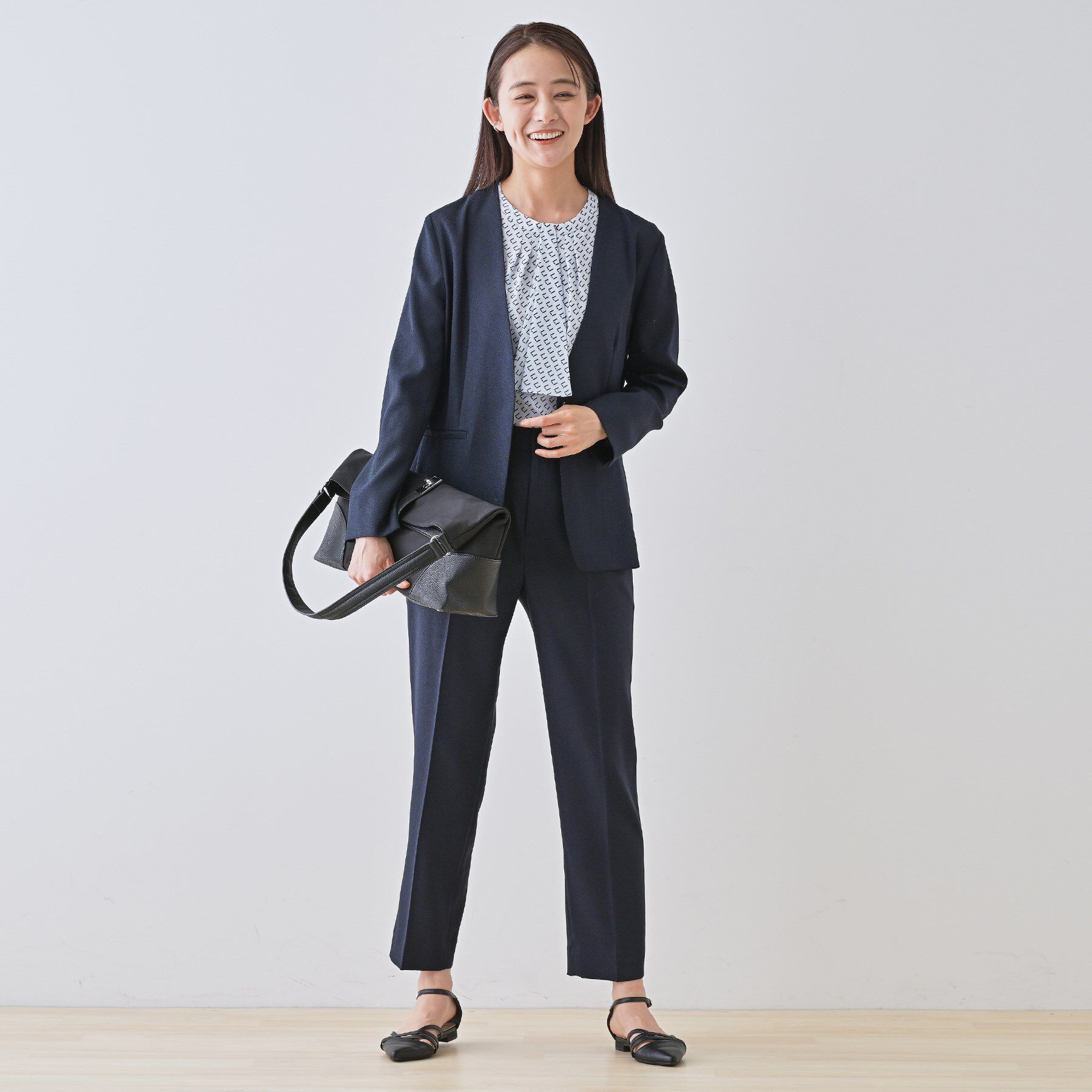 INDIVI「【洗える／UVケア】幾何学柄＆無地ボウタイブラウス」|シャツ・ブラウス|