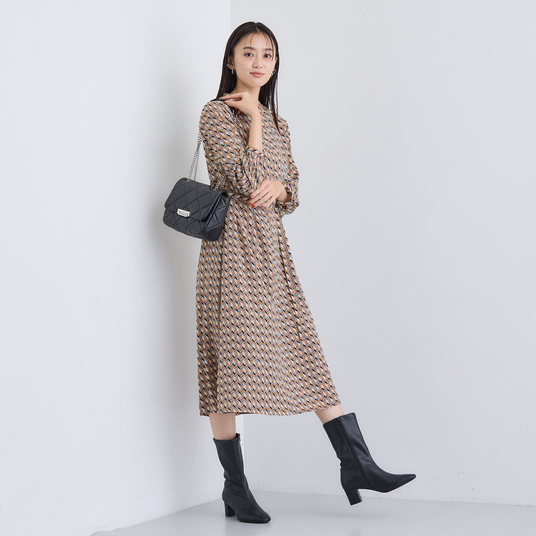 INDIVI「【洗える／オリジナル柄】ジオメプリント フレアワンピース」|ワンピース|