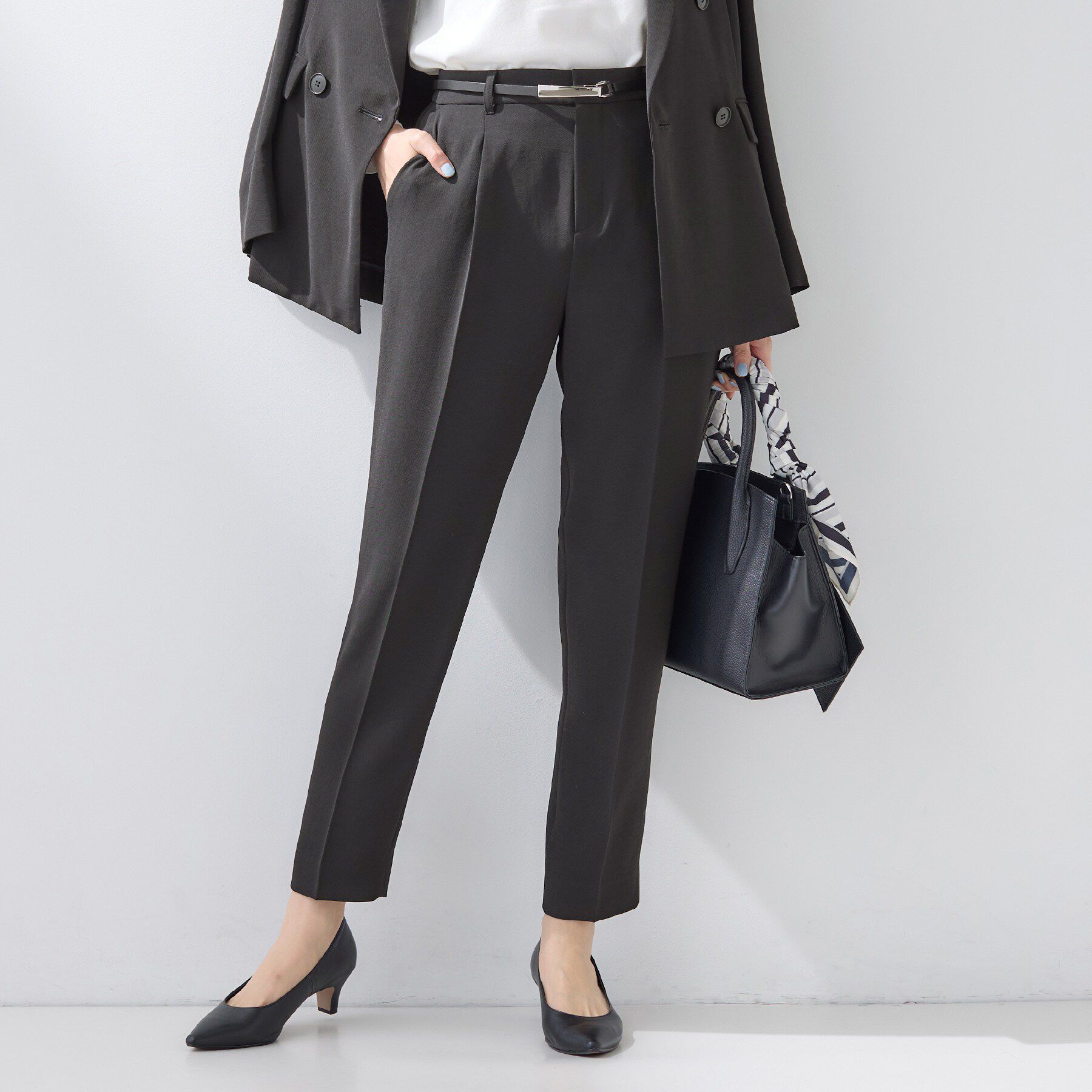 INDIVI「【洗える／UVケア／SETUP可】着る日傘テーパードパンツ」|その他|ブラック(019)