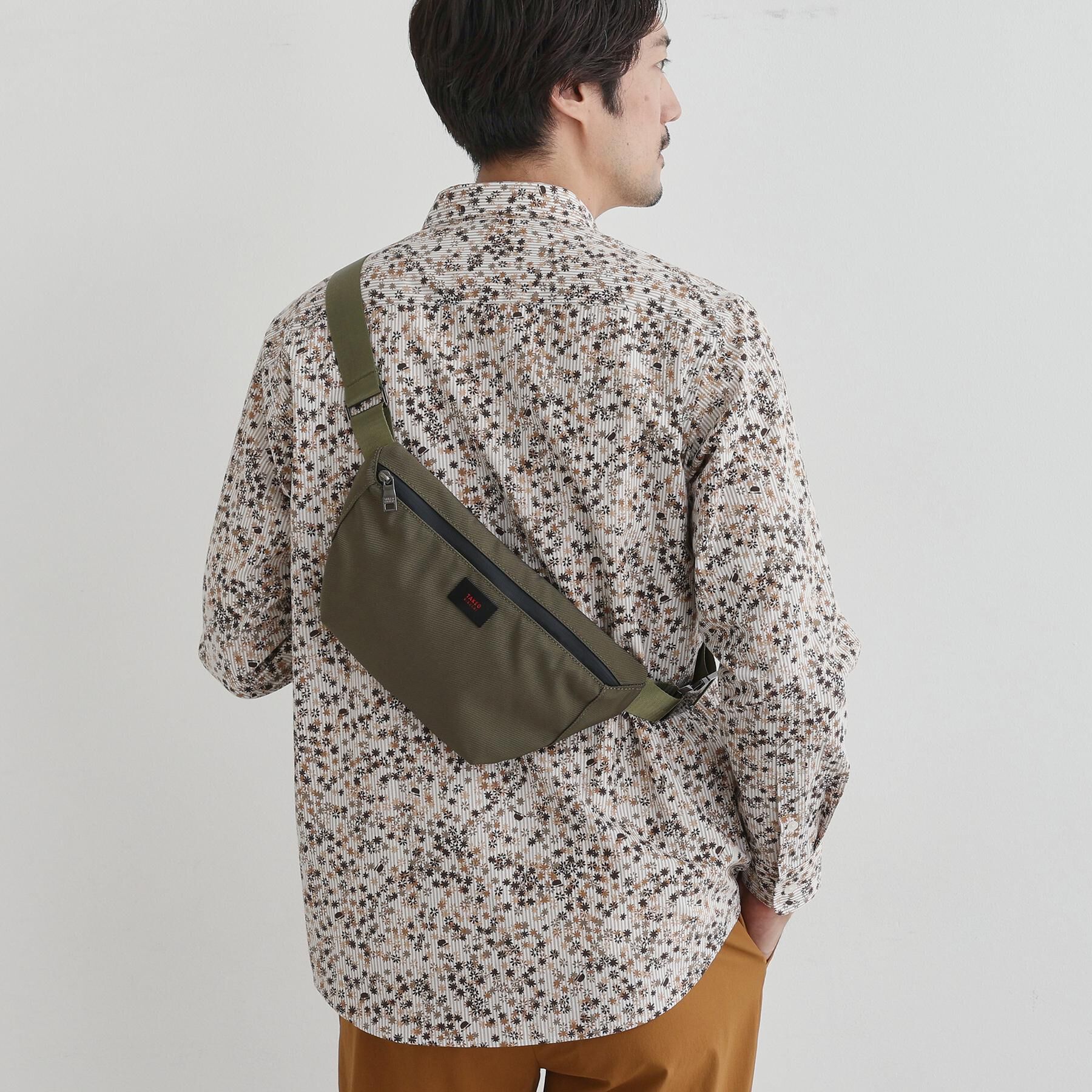 TAKEO KIKUCHI「RedNameスリングショルダーバッグ」|ショルダー・メッセンジャー|