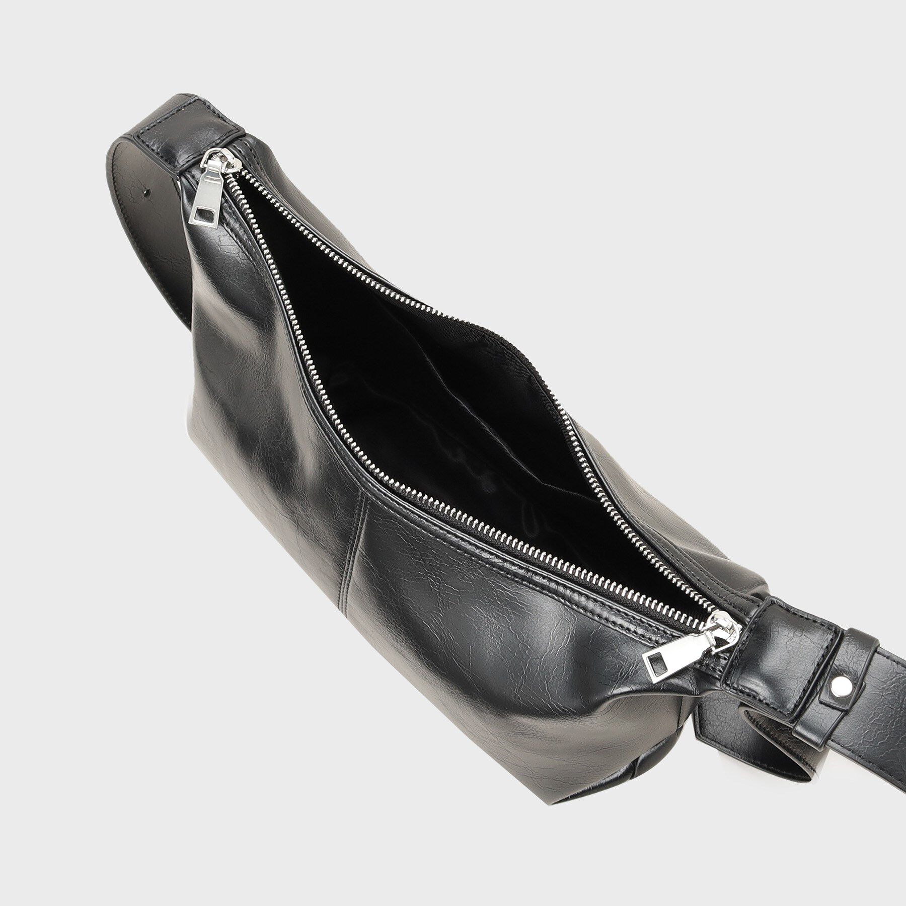 tk.TAKEO KIKUCHI「ラウンデッドバッグ」|ショルダー・メッセンジャー|